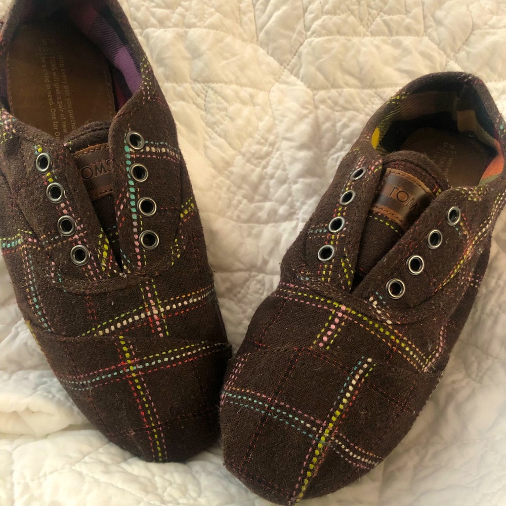 New - never used - Toms multicolored brown
